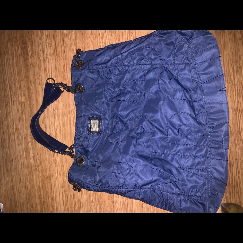 marc jacobs blue nylon chain logo bag